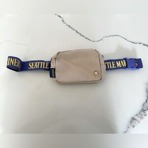 Seattle Mariners Crossbody Bag